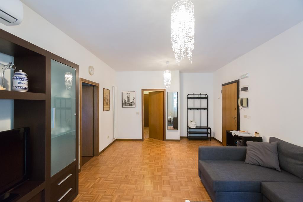 Bolognina Central Apartment Bolonha Exterior foto