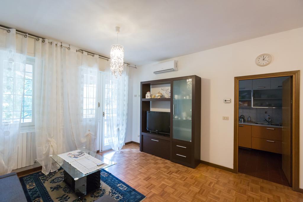 Bolognina Central Apartment Bolonha Exterior foto