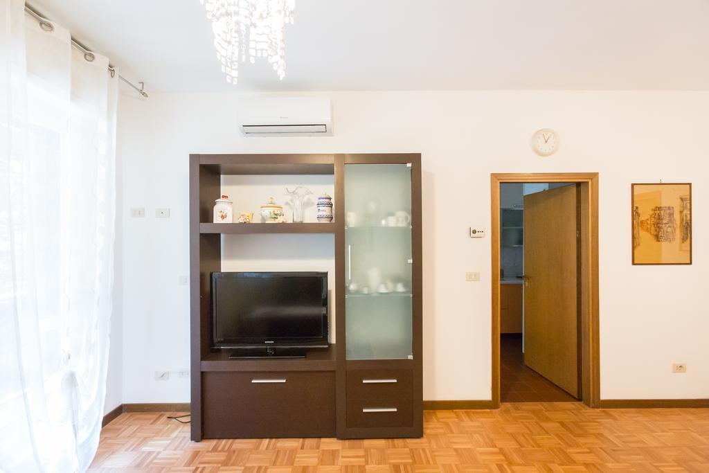 Bolognina Central Apartment Bolonha Exterior foto